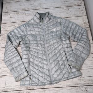 The North Face Grey Silver Thermoball Quilted Puffer Jacket Size M